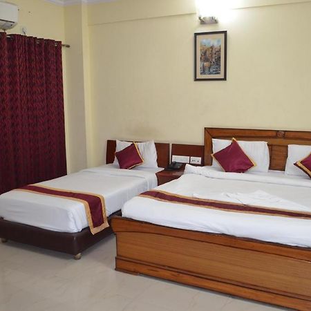 White Bricks Inn Bangalore Exterior photo