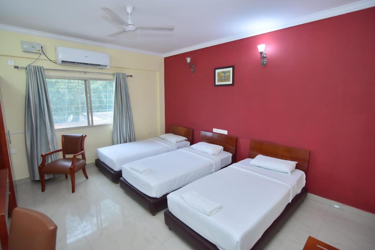 White Bricks Inn Bangalore Exterior photo